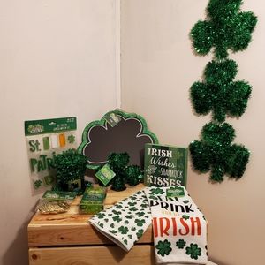 St. Patrick's Day home decor bundle!